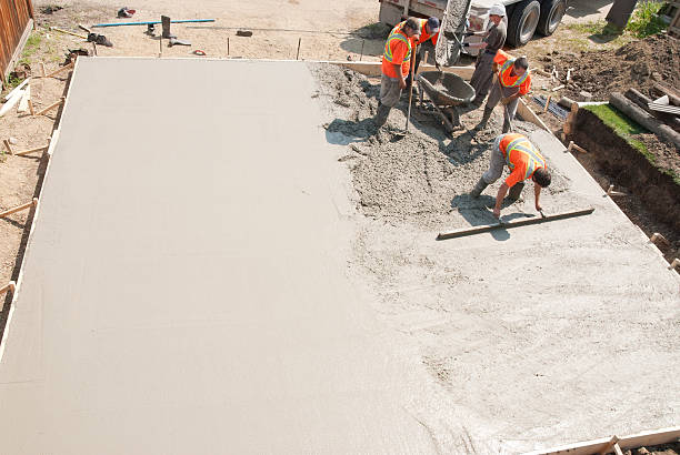 Best Concrete Driveway Installation in Riverside, OH